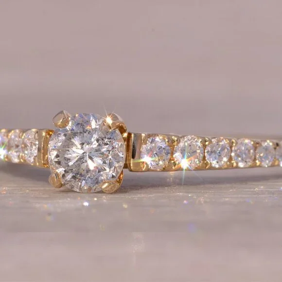 Natural Diamond Engagement Ring in Yellow Gold